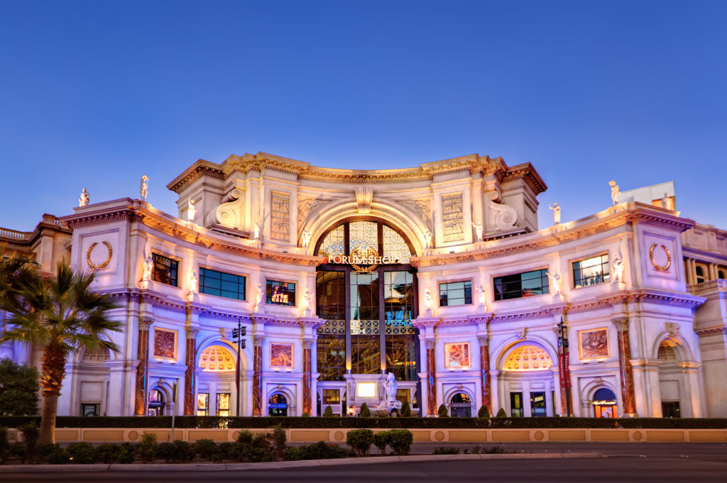 Caesars Palace remodels of its main entrance - Eater Vegas